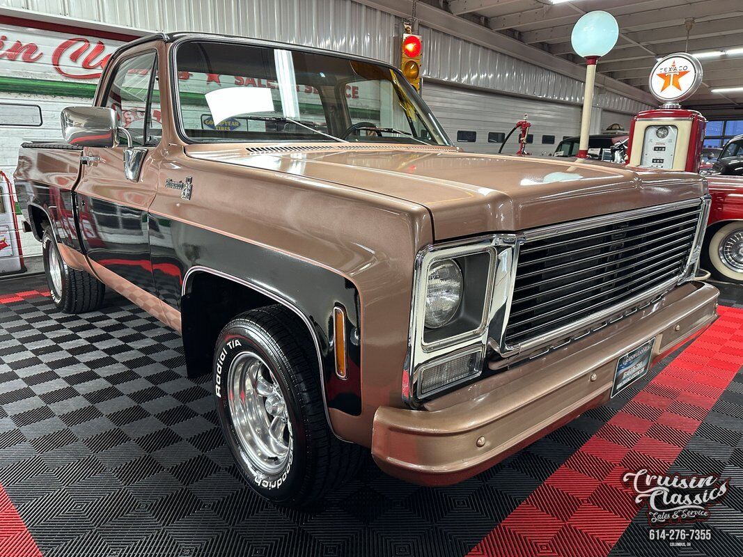 Chevrolet-C-10-1980-Black-Black-135-2