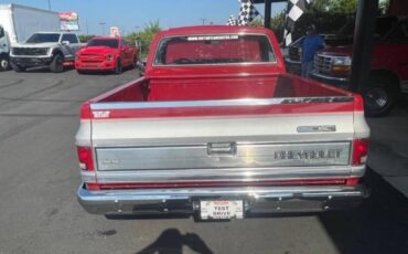 Chevrolet-C-10-1982-Red-Red-96561-3