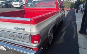 Chevrolet-C-10-1982-Red-Red-96561-4