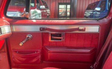 Chevrolet-C-10-1982-Red-Red-96561-8