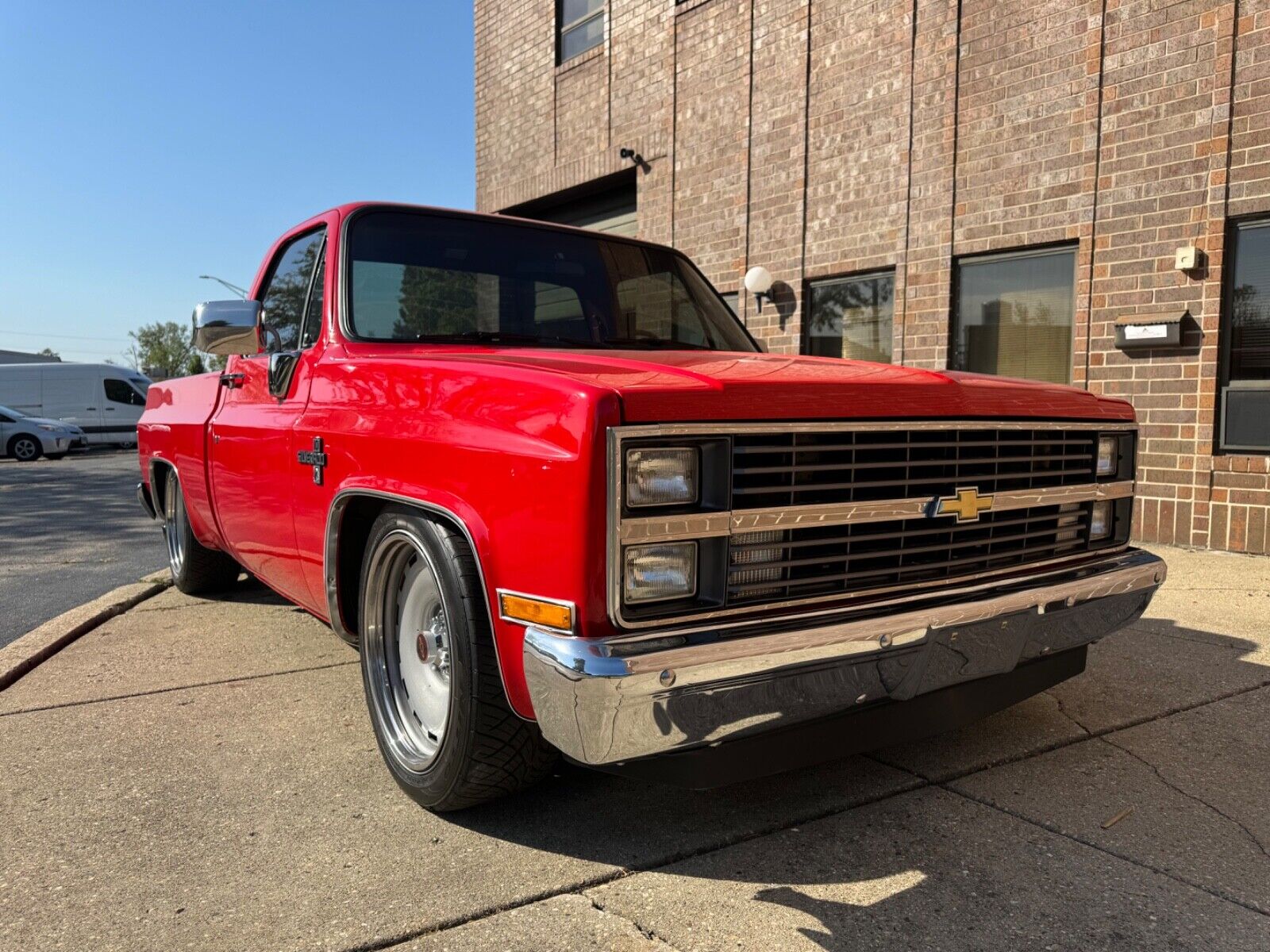 Chevrolet-C-10-1983-Red-Red-92399-14