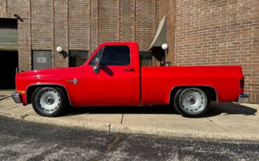 Chevrolet-C-10-1983-Red-Red-92399-2