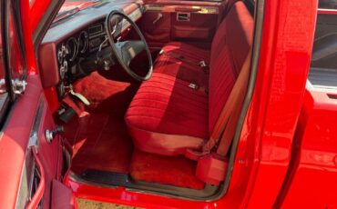 Chevrolet-C-10-1983-Red-Red-92399-24