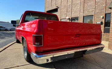 Chevrolet-C-10-1983-Red-Red-92399-4