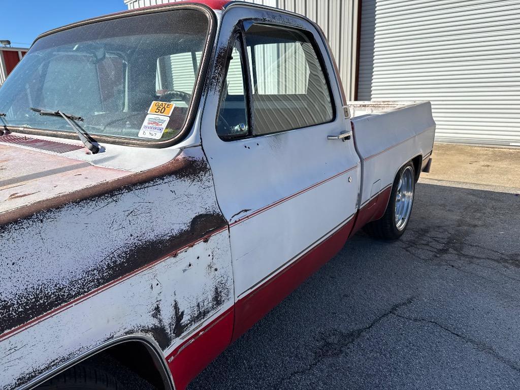 Chevrolet-C-10-1984-White-Red-0-16