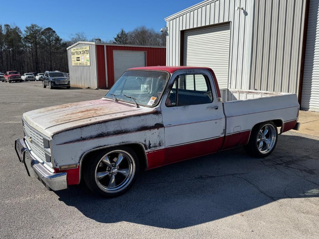 Chevrolet-C-10-1984-White-Red-0-4