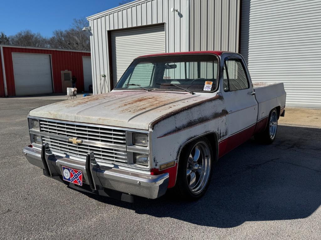 Chevrolet-C-10-1984-White-Red-0-5