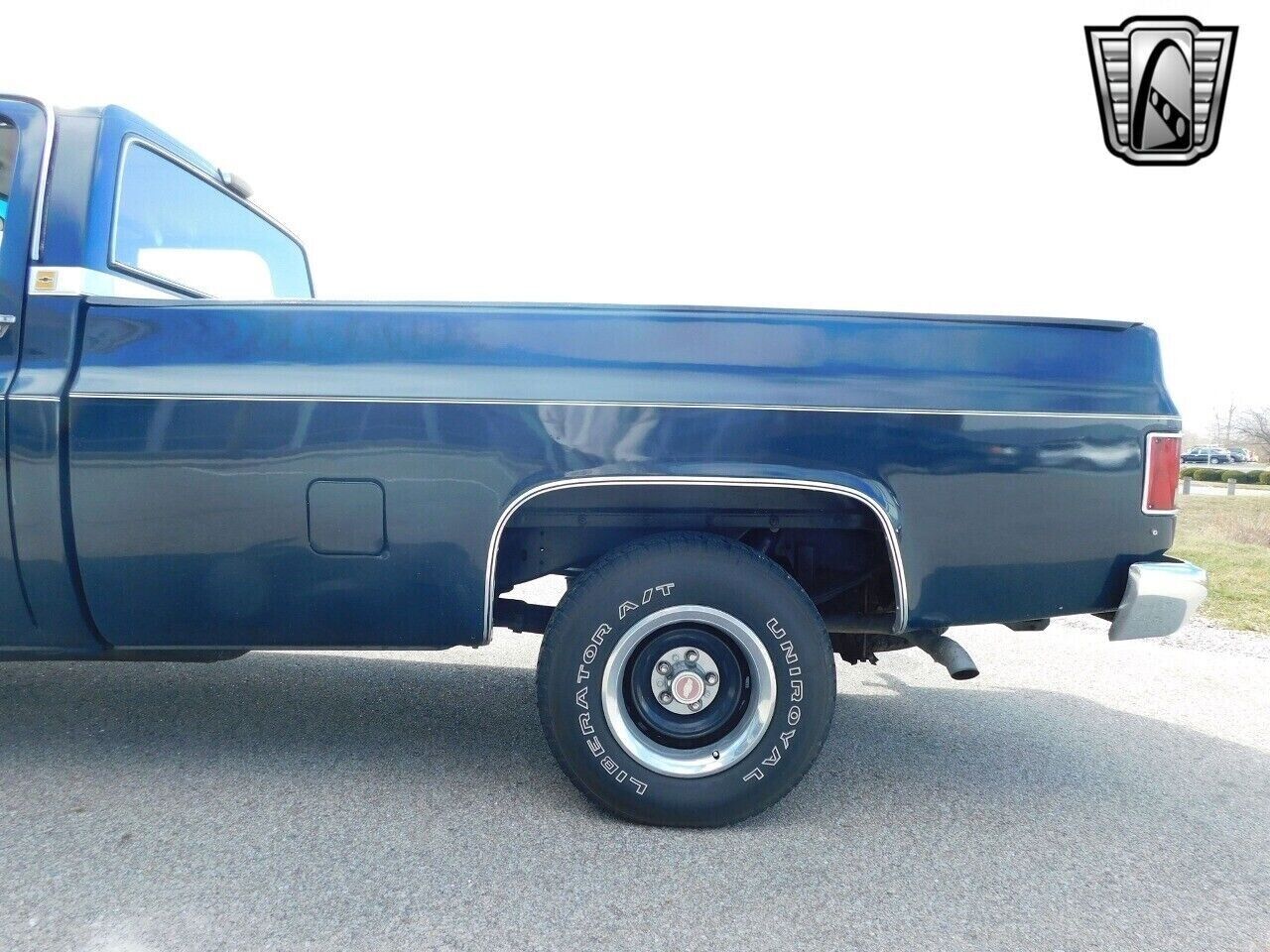 Chevrolet-C-10-1986-Blue-Blue-185075-3