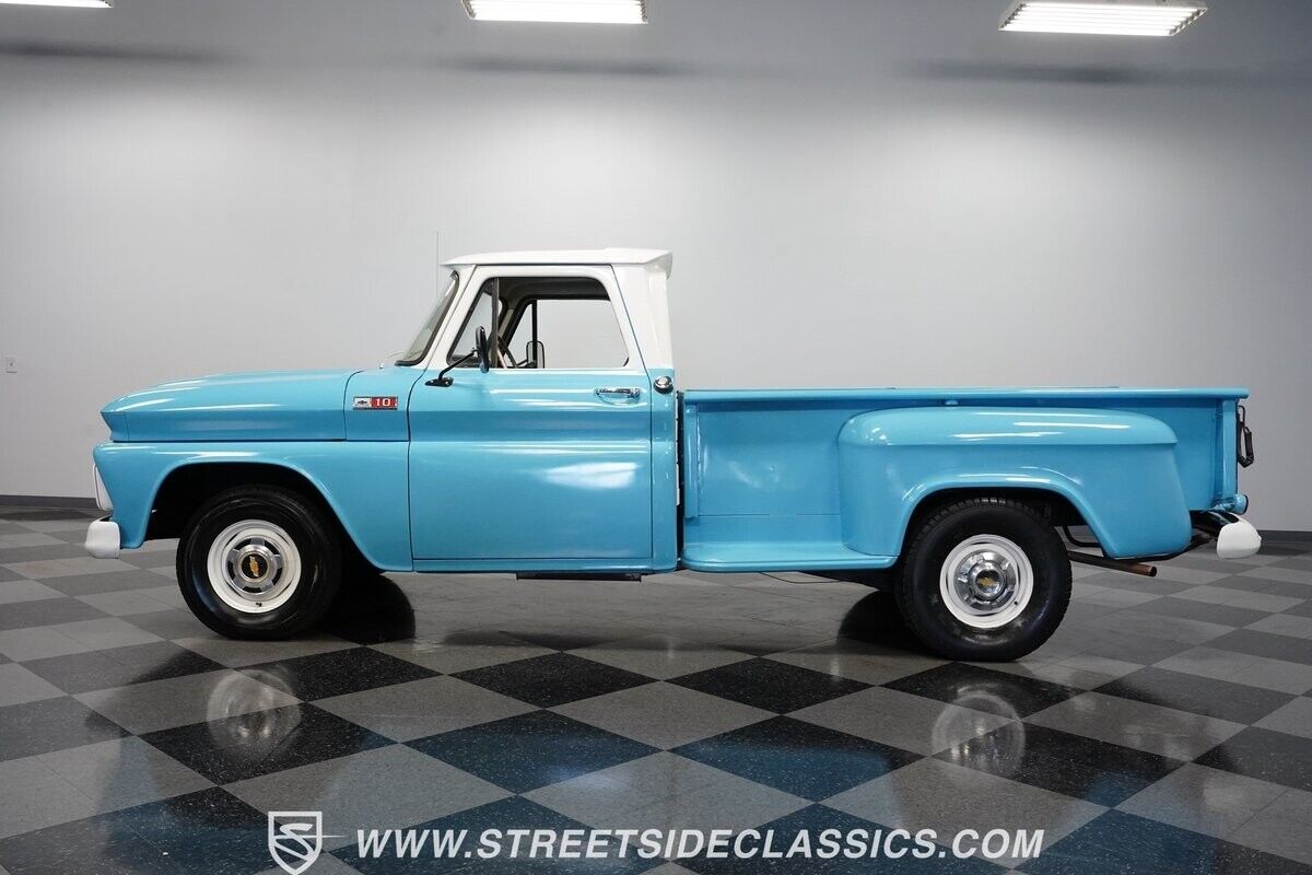 Chevrolet-C-10-Pickup-1965-Blue-Black-140135-2