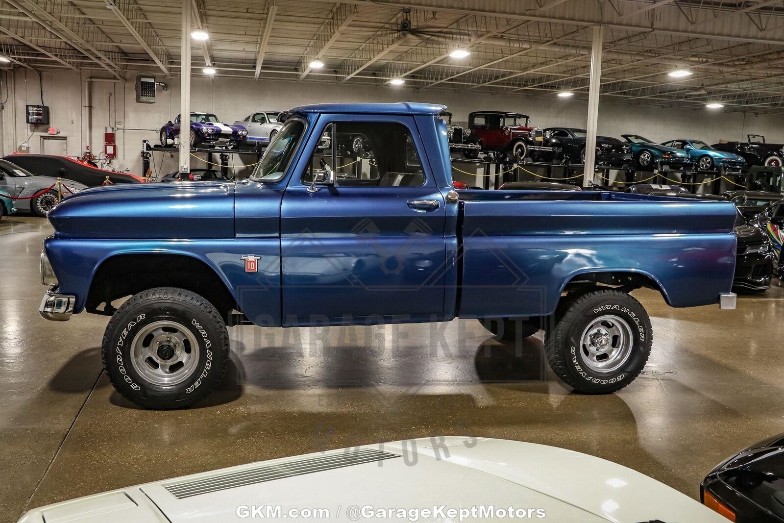 Chevrolet-C-10-Pickup-1965-Blue-Black-28344-9