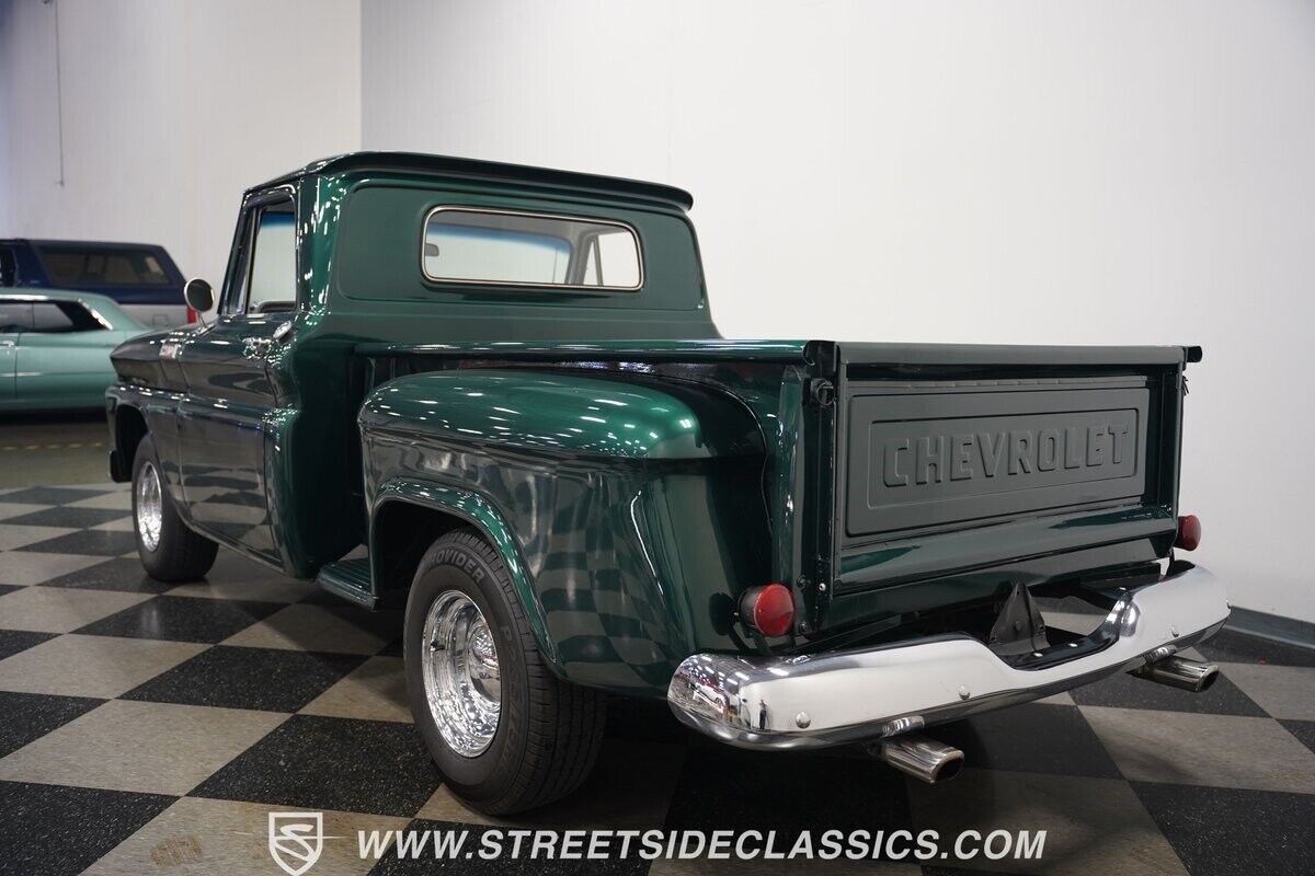 Chevrolet-C-10-Pickup-1965-Green-Tan-30973-11