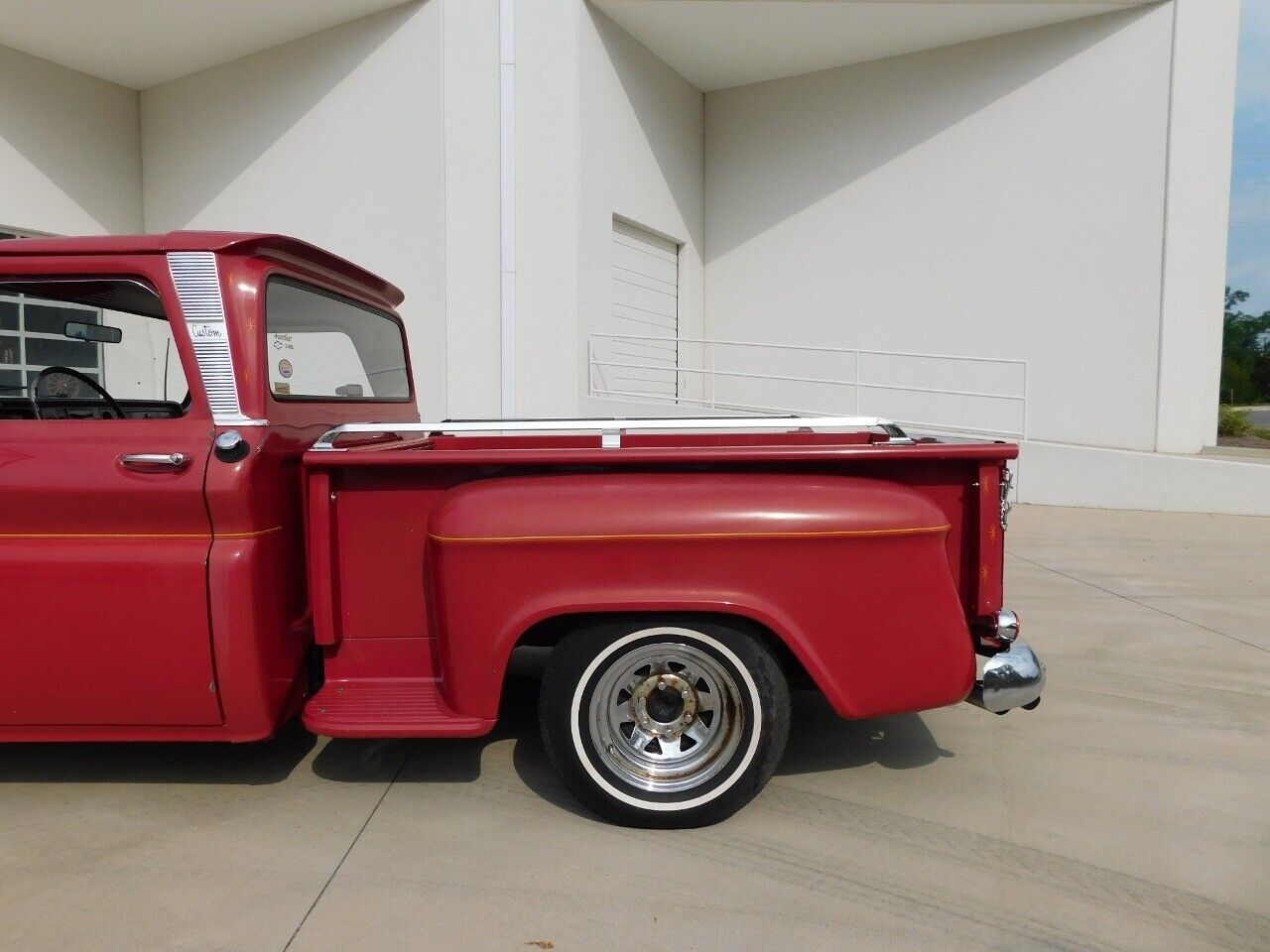 Chevrolet-C-10-Pickup-1965-Red-Red-35671-7