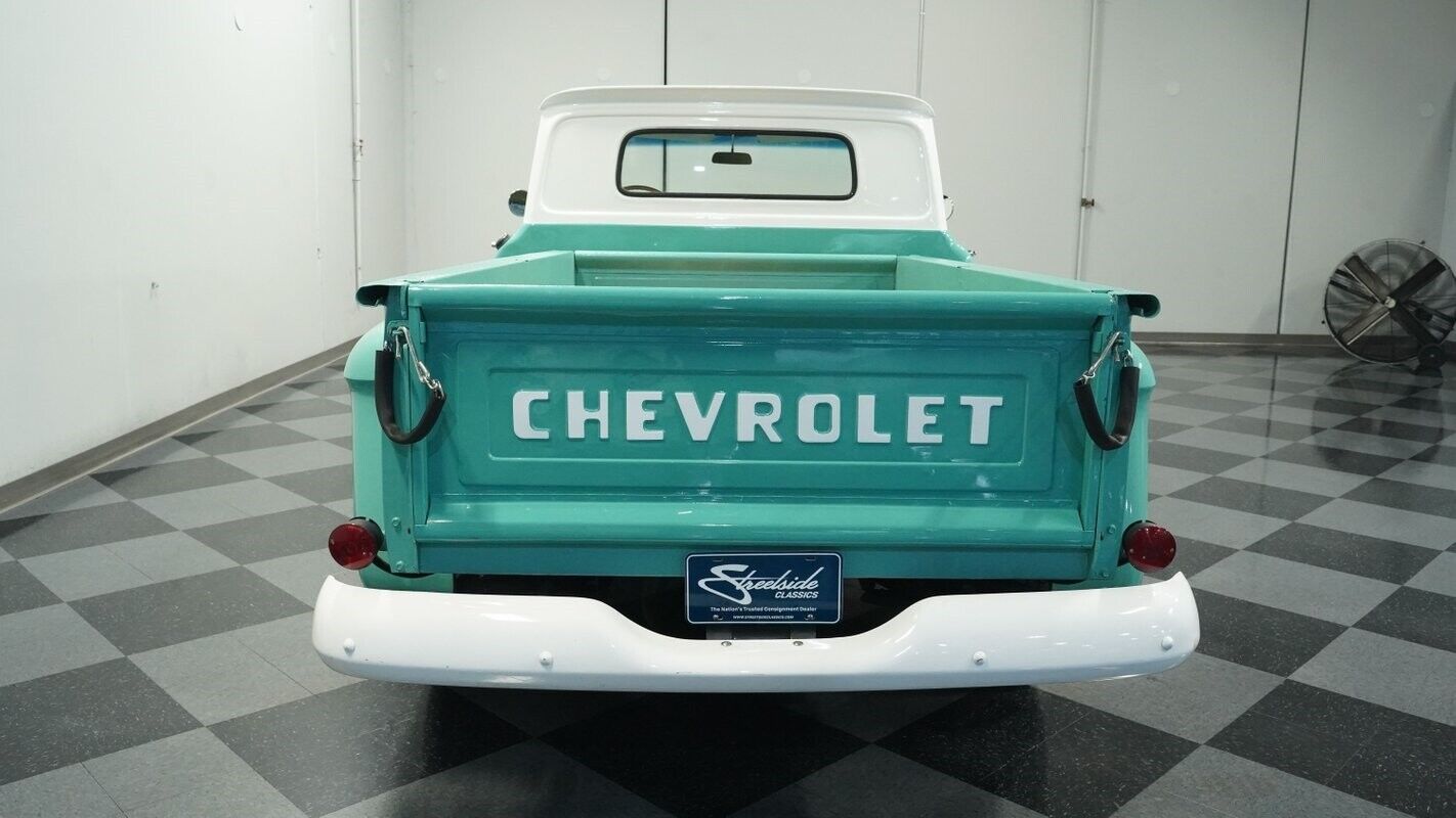 Chevrolet-C-10-Pickup-1965-Teal-White-21631-9