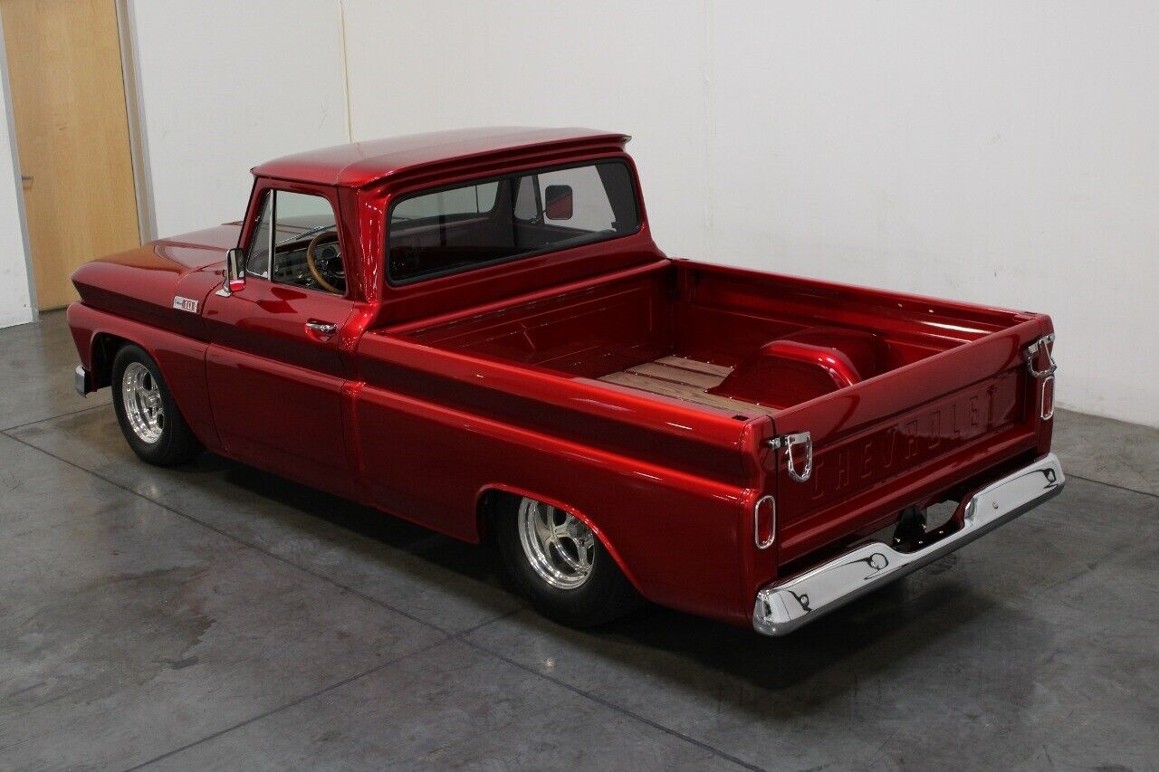 Chevrolet-C-10-Pickup-1966-Red-Black-80498-11