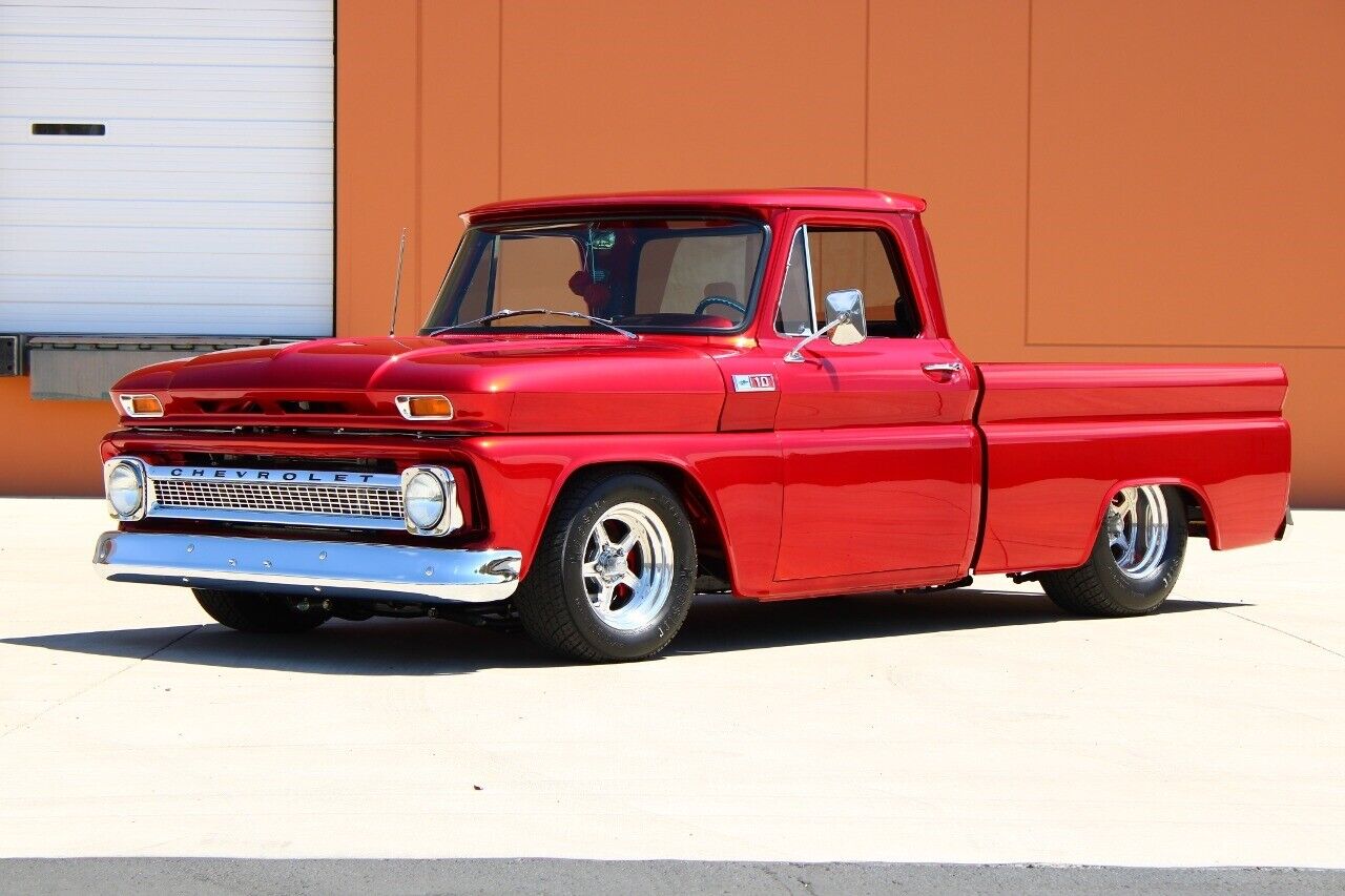 Chevrolet-C-10-Pickup-1966-Red-Black-80498-2