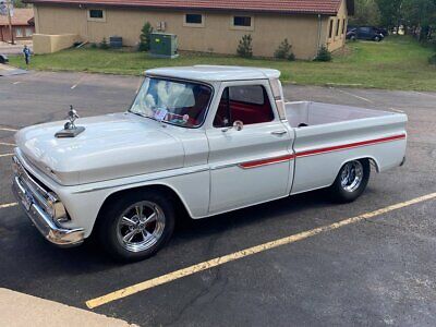 Chevrolet-C-10-Pickup-1966-White-Red-172200-3