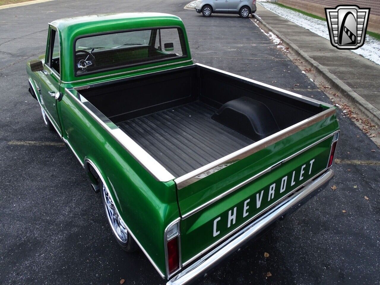 Chevrolet-C-10-Pickup-1967-Green-Black-144846-4