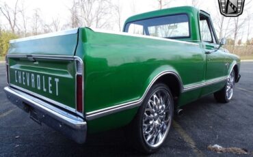 Chevrolet-C-10-Pickup-1967-Green-Black-144846-6