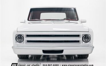 Chevrolet-C-10-Pickup-1967-White-Red-2643-3