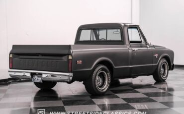 Chevrolet-C-10-Pickup-1968-Black-Black-584-11