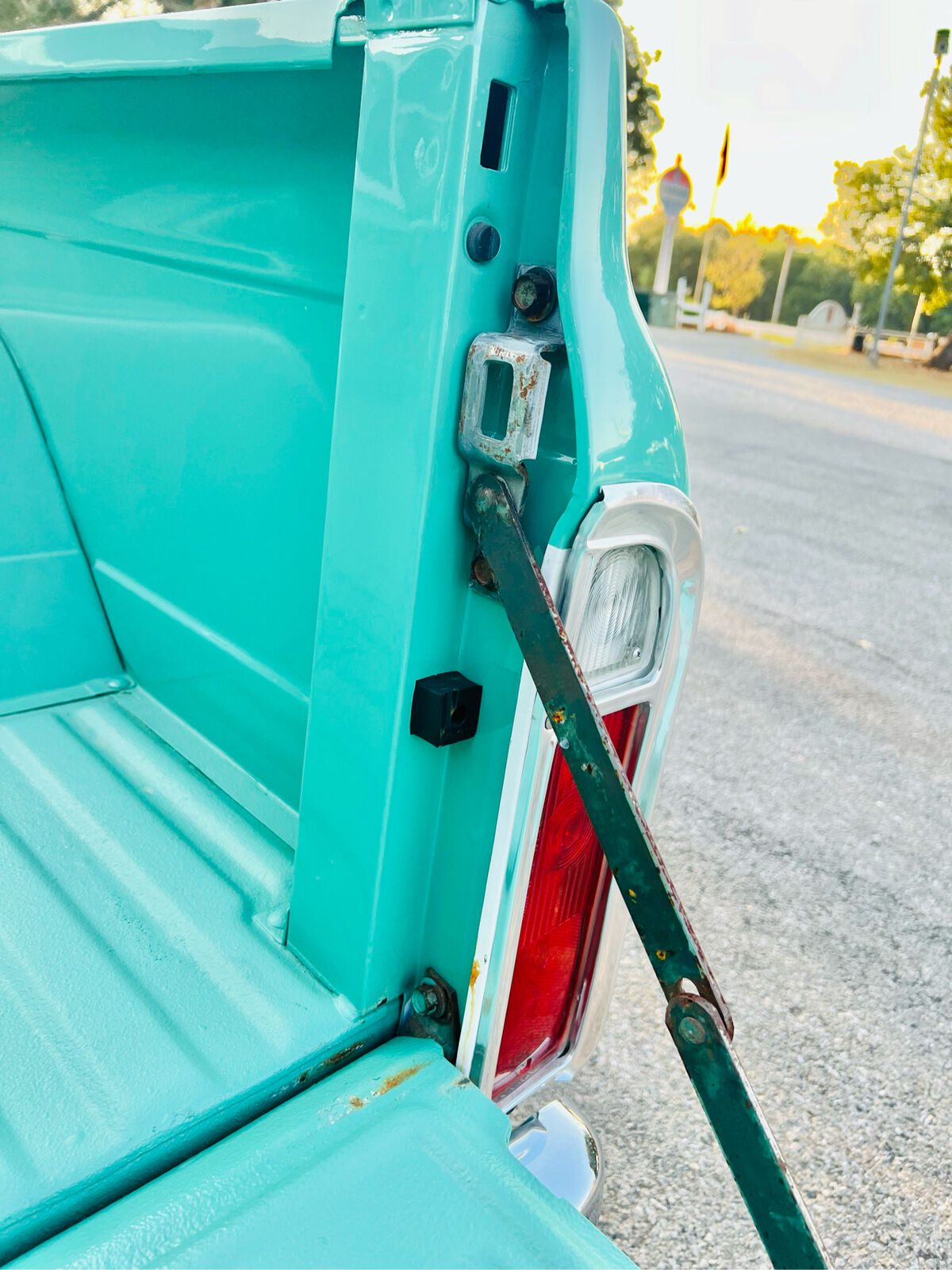 Chevrolet-C-10-Pickup-1969-Green-Black-19867-33