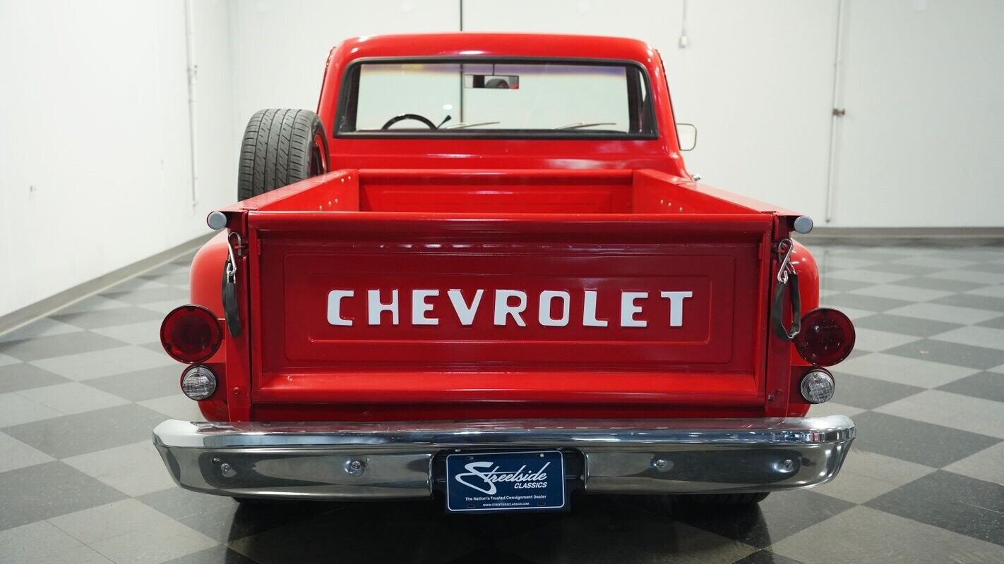 Chevrolet-C-10-Pickup-1969-Red-Black-45308-8