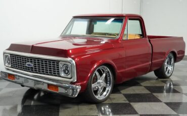 Chevrolet-C-10-Pickup-1970-Burgundy-Tan-0-5