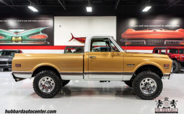 Chevrolet-C-10-Pickup-1970-Gold-and-White-Black-373-6