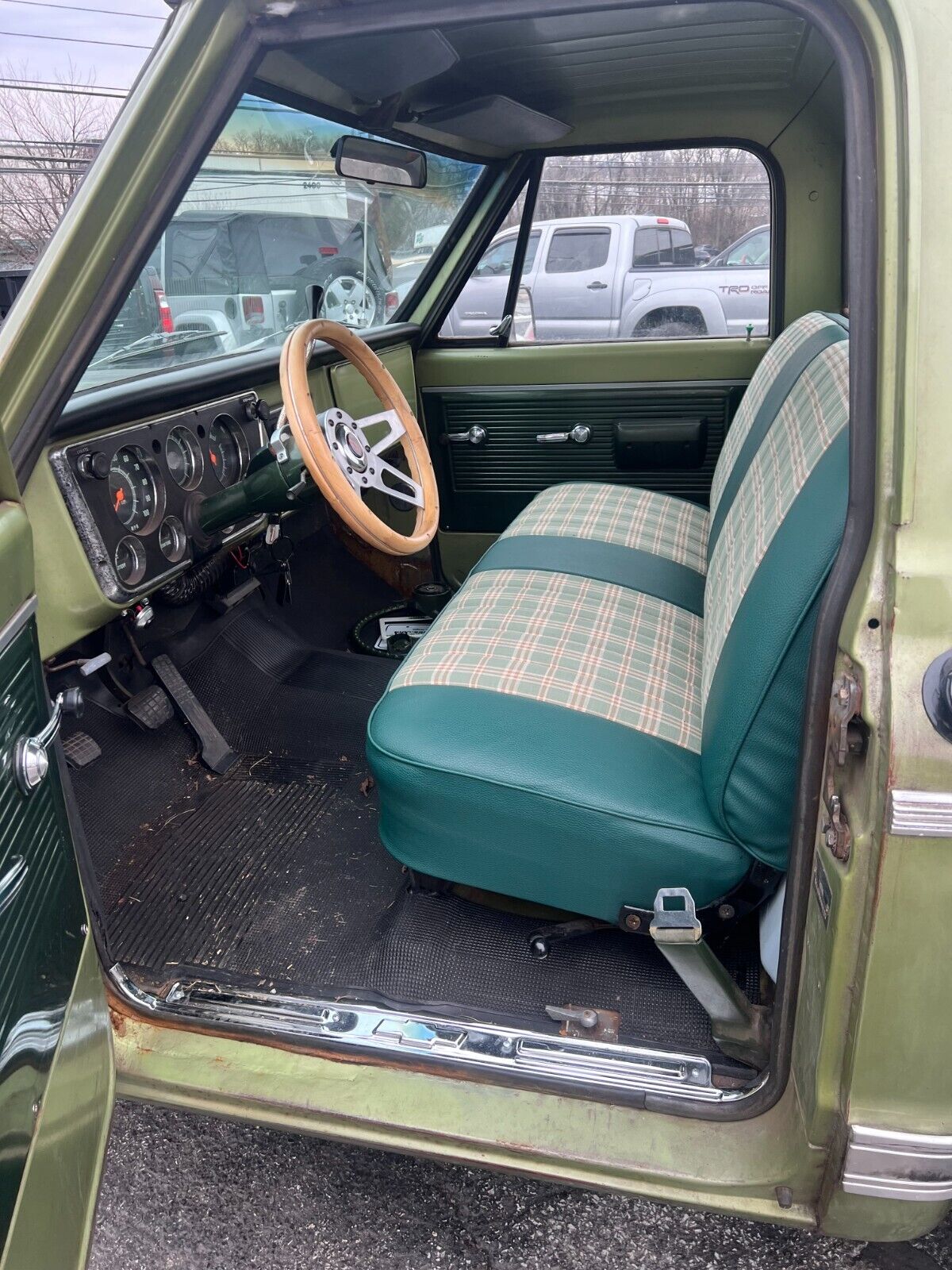 Chevrolet-C-10-Pickup-1970-Green-Green-80467-8