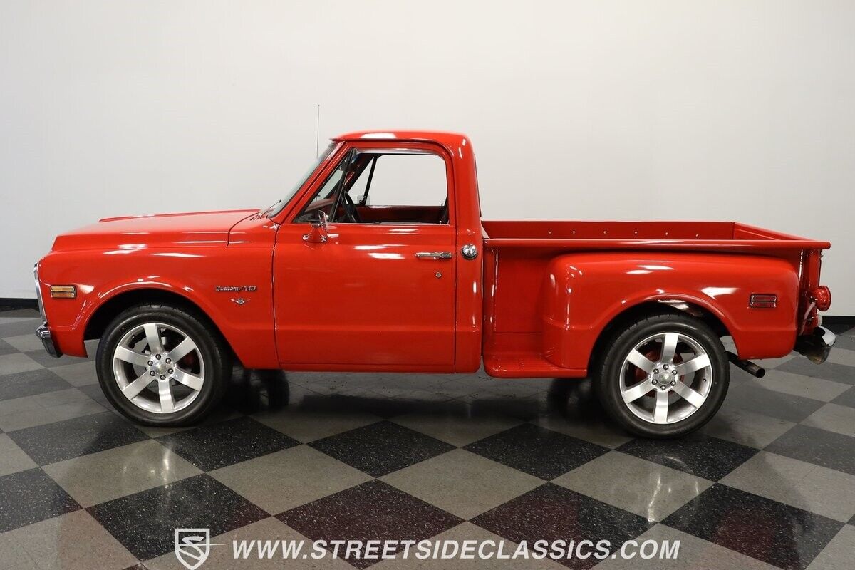 Chevrolet-C-10-Pickup-1970-Orange-Black-38668-2