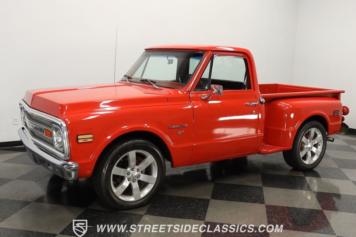 Chevrolet-C-10-Pickup-1970-Orange-Black-38668-5