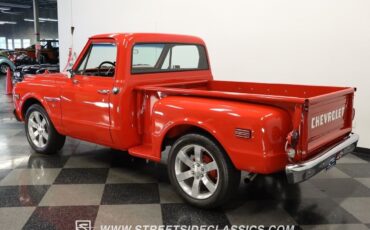 Chevrolet-C-10-Pickup-1970-Orange-Black-38668-6