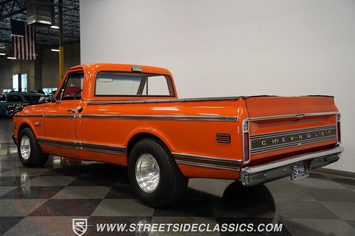 Chevrolet-C-10-Pickup-1972-Orange-White-51890-7