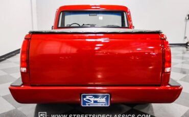 Chevrolet-C-10-Pickup-1972-Red-Black-68751-10