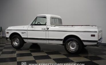 Chevrolet-C-10-Pickup-1972-White-Black-67020-10