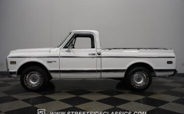 Chevrolet-C-10-Pickup-1972-White-Black-67020-2