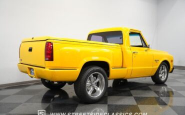 Chevrolet-C-10-Pickup-1972-Yellow-Black-6671-11