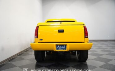 Chevrolet-C-10-Pickup-1972-Yellow-Black-6671-8