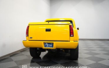 Chevrolet-C-10-Pickup-1972-Yellow-Black-6671-9