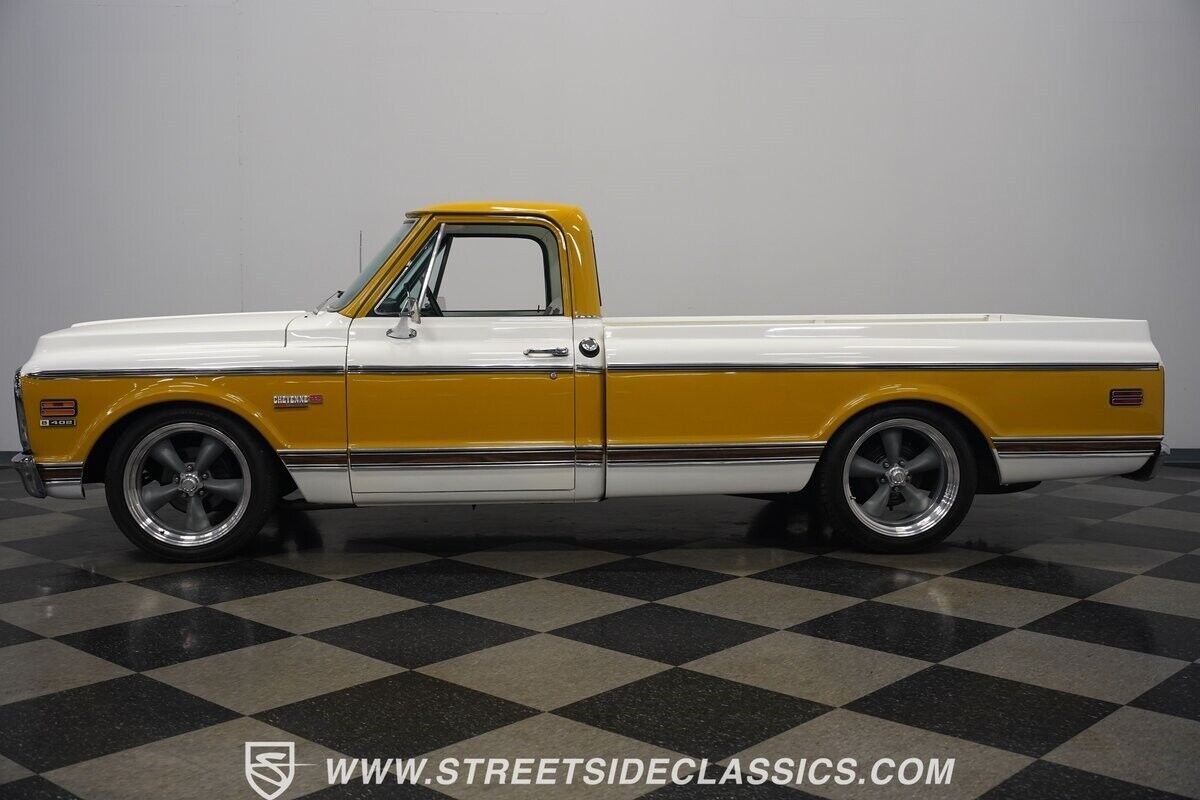 Chevrolet-C-10-Pickup-1972-Yellow-White-48189-7