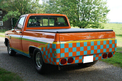 Chevrolet-C-10-Pickup-1981-Orange-Black-2-5