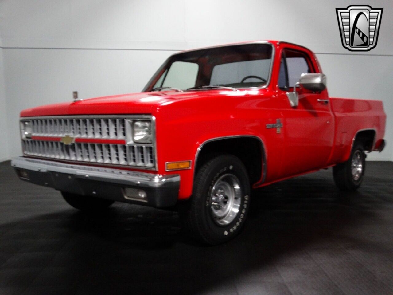 Chevrolet-C-10-Pickup-1981-Red-Red-31665-3