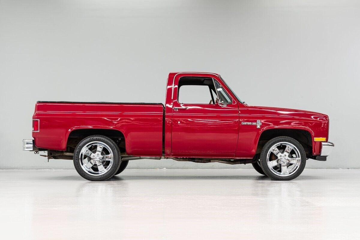 Chevrolet-C-10-Pickup-1982-Red-Brown-430-7