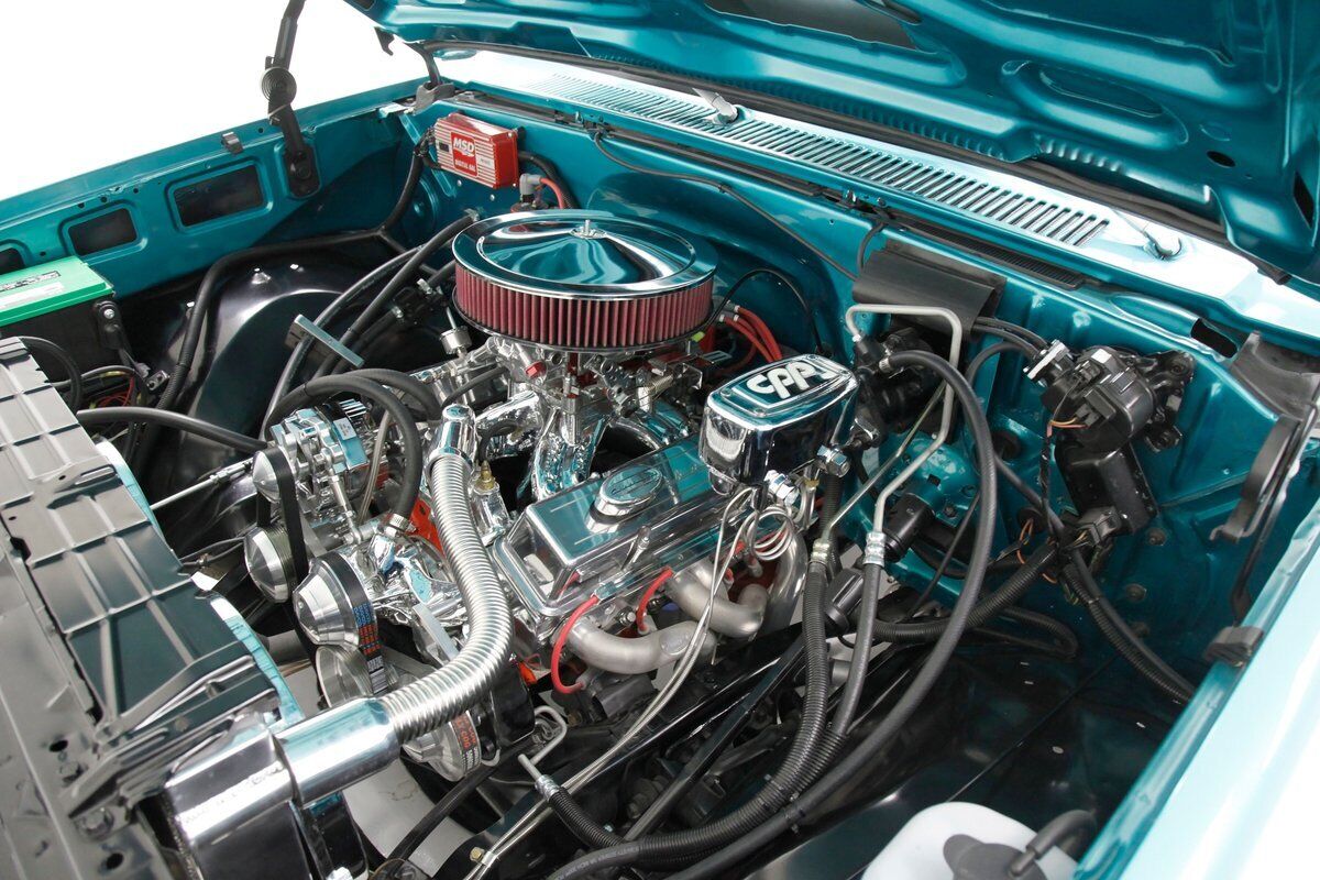 Chevrolet-C-10-Pickup-1983-Teal-Tan-1572-7