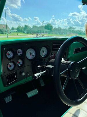 Chevrolet-C-10-Pickup-1984-Green-Green-32187-3