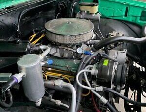 Chevrolet-C-10-Pickup-1984-Green-Green-32187-9