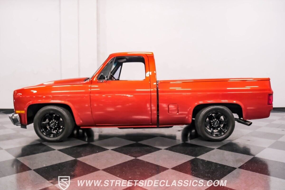 Chevrolet-C-10-Pickup-1987-Orange-Gray-10177-2