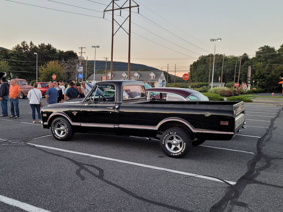 Chevrolet-C-10-pickup-1968-black-215652-2