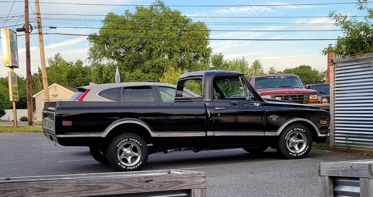 Chevrolet-C-10-pickup-1968-black-215652-3