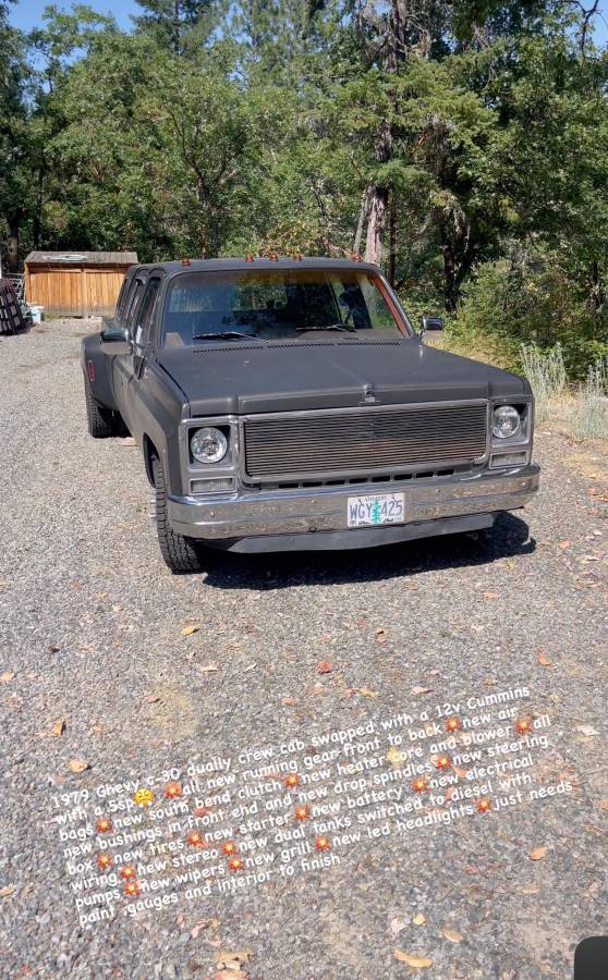 Chevrolet-C-30-dually-diesel-1979-black-236573-6